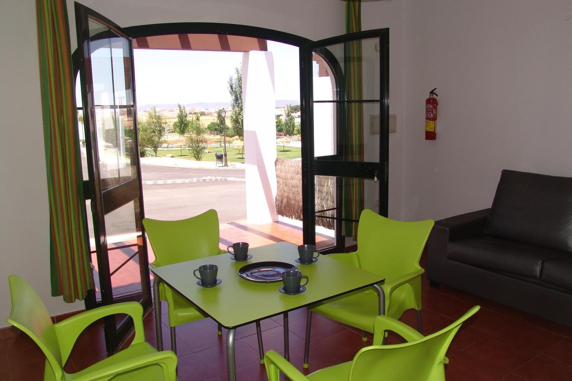 Camping la Sierrecilla Humilladero Esterno foto
