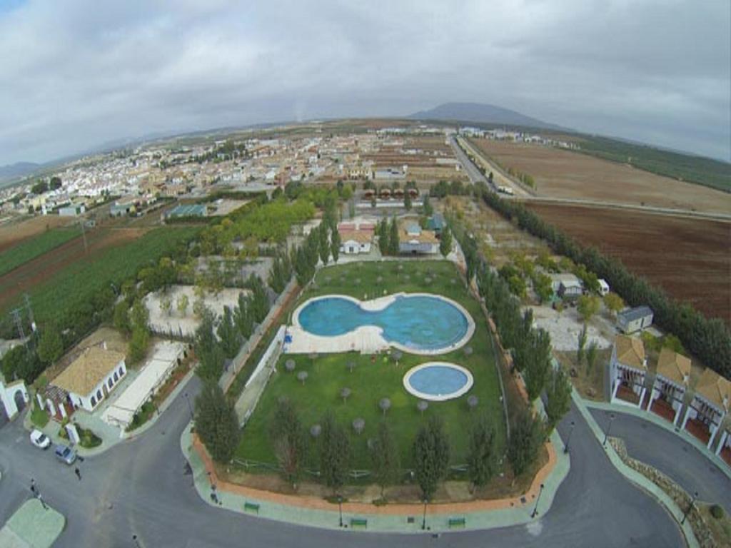 Camping la Sierrecilla Humilladero Esterno foto